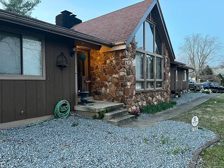 1029 David Ct — Photo 7