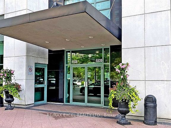 3rd image of 5500 Yonge St #2011