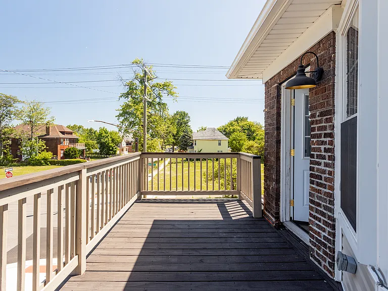 458 Hague St #2 — Photo 24