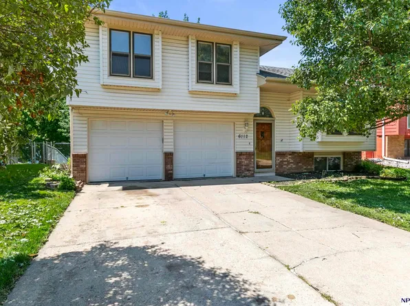 6112 N 109th St, Omaha, NE 68164