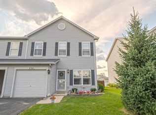 724 Bayles Dr, Romeoville, IL 60446