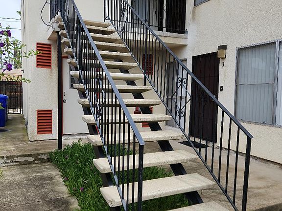 2nd image of 2154 Adams Ave #6