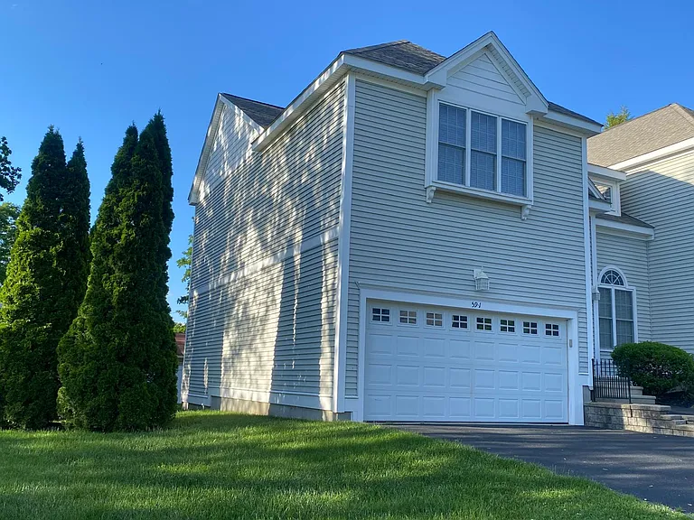 59 Providence Rd #1 — Photo 2