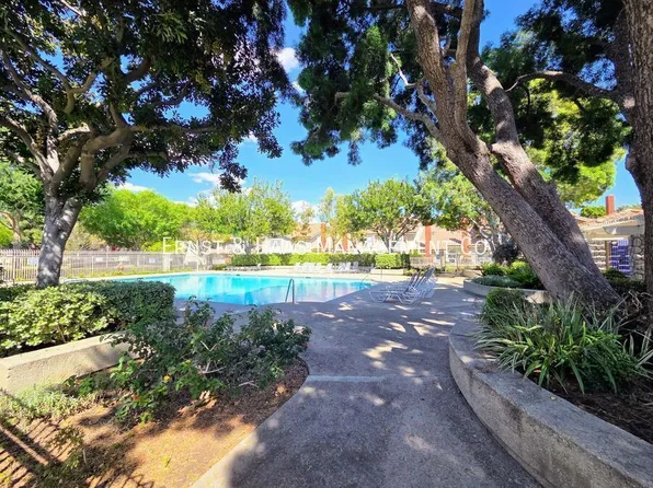 16810 Picadilly Ln, Cerritos, CA 90703