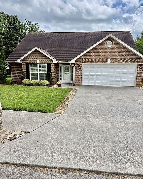 1st image of 2508 Willow Bend Dr