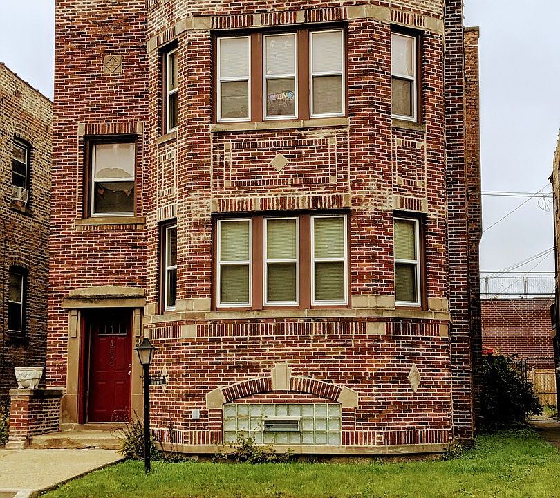 2nd image of 9026 S Justine St