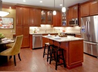 3165 Countryside Ave UNIT D, Woodbury, MN 55129