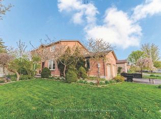 25 Sir Lancelot Ct, Caledon, ON