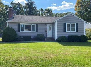 59 Stevens St, Windsor Locks, CT 06096