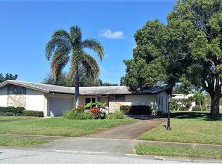 13805 Kimberly Dr, Largo, FL 33774