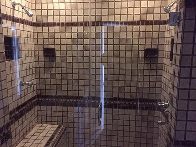 MASTER 4 HEAD SHOWER