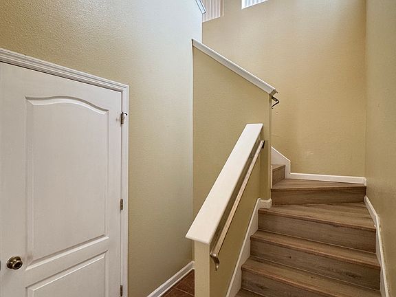 4th image of 1211 Marquise Ct