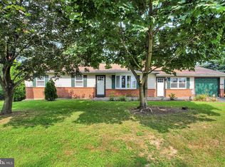 4 Ankajam Dr, Duncannon, PA 17020