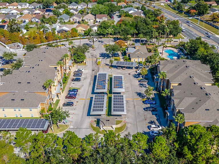 Marbella Pointe and Marbella Cove — Photo 15