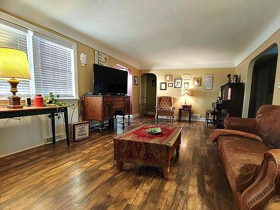 Spacious Living Room