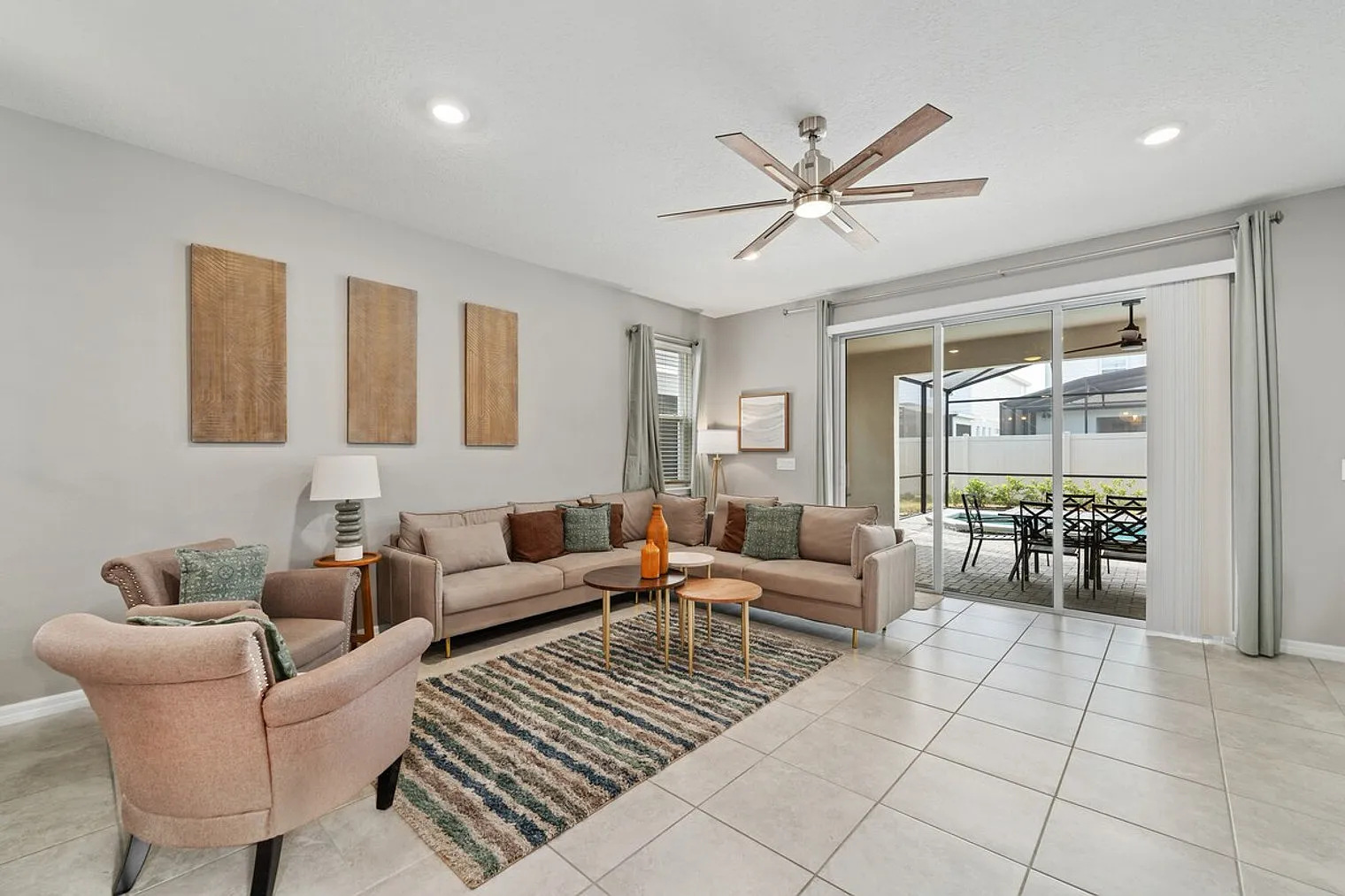 7 bed, 5.0 bath, 3100 sqft, $8,353 — Photo 1