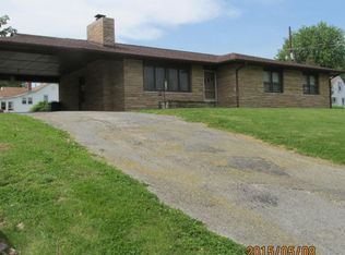 306 Wetaug Rd, Dongola, IL 62926