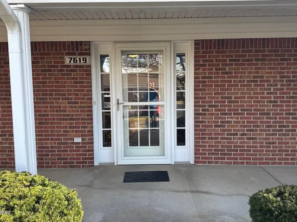 7619 Stovall Pl, Louisville, KY 40228