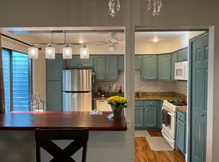 1201 Maplecrest Rd, Edison, NJ 08820