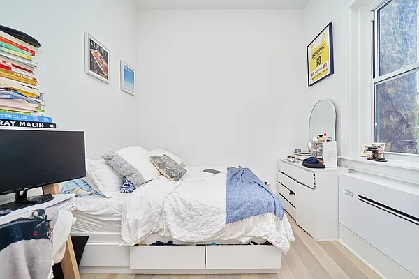 Rented by Living New York | media 3