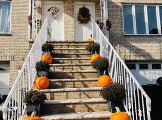 321 9th St, Fairview, NJ 07022