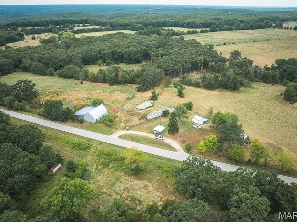 20722 Highway 42, Belle, MO 65013