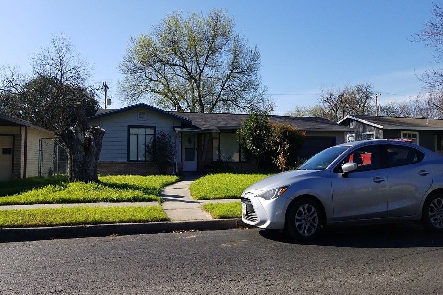 1st image of 546 Trudell Dr