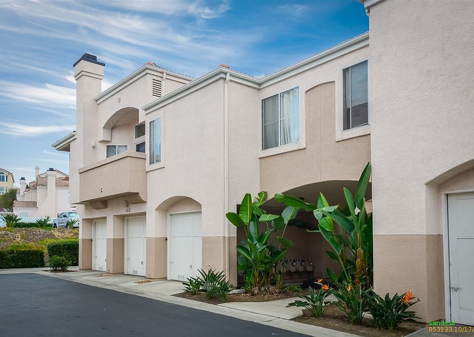 1st image of 412 Sanibelle Cir Unit 65