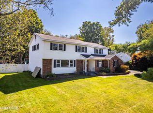 19 Windy Hill Rd, Glens Falls, NY 12801