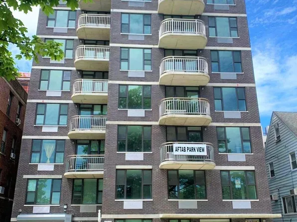 89-14 150th Street #3C, Jamaica, NY 11435