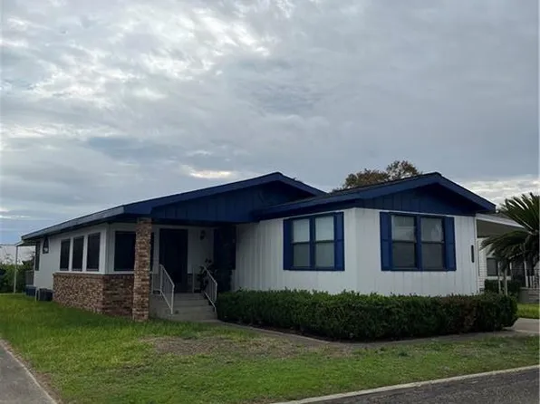 3102 Casa Grande Dr, Weslaco, TX 78596