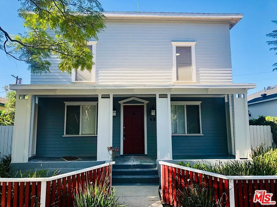 1 bed, 550 sqft, $2,880 — Photo 2