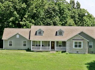 600 Ridge Rd, Robbins, TN 37852