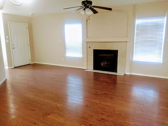 3rd image of 4276 Altura Vista Ln NE