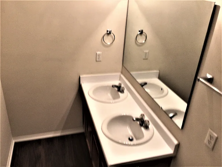 3906 Jack Pine Ct — Photo 10