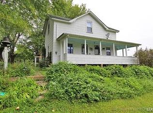 6093 N White Sands Rd, Sainte Genevieve, MO 63670