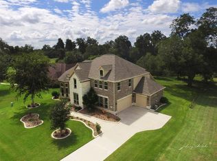 4007 Westerdale Dr, Weston Lakes, TX 77441