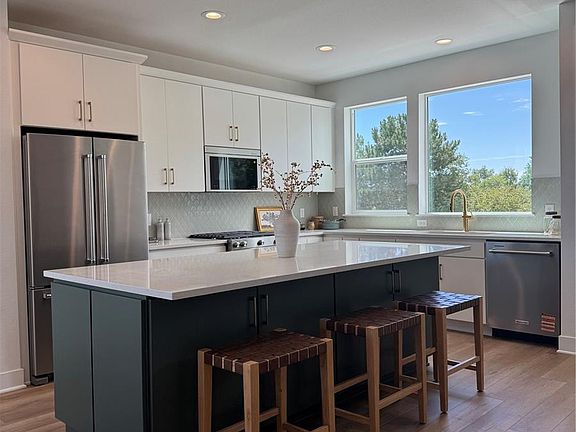 7th image of this home