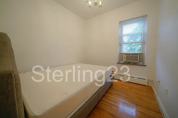 Rented by Sterling Realty Solution Inc | media 12