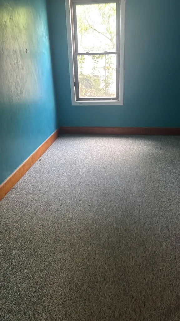 3 bed, 1400 sqft, $2,200 — Photo 4