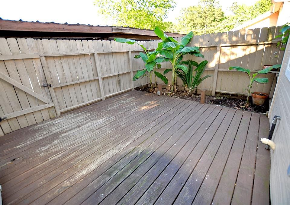 1st image of 2007 Country Village Blvd Unit C