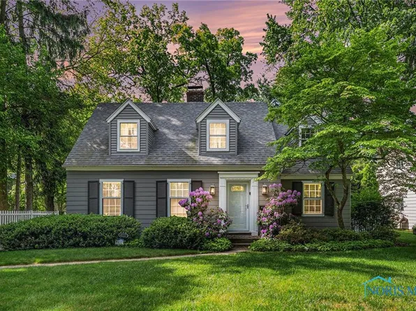 4117 Sheraton Rd, Toledo, OH 43606