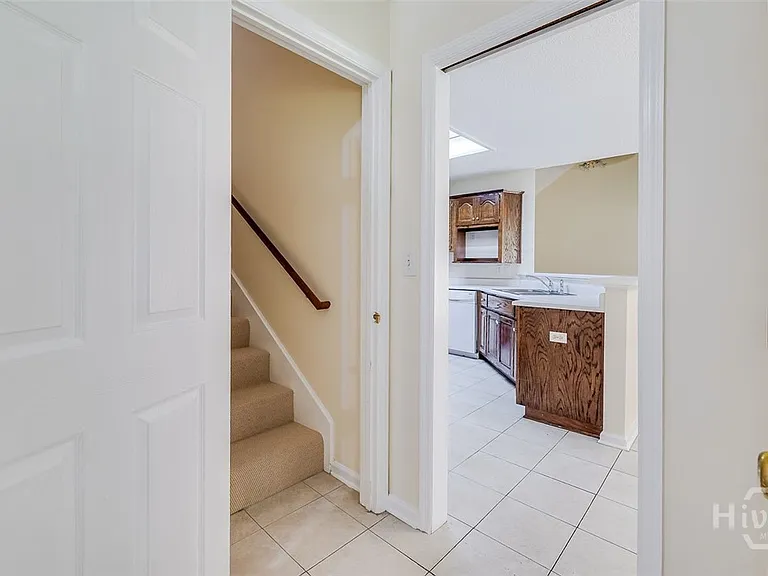 114 Red Bluff Cir — Photo 12