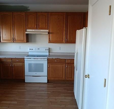 4th image of 2320 Pinyon Jay Dr