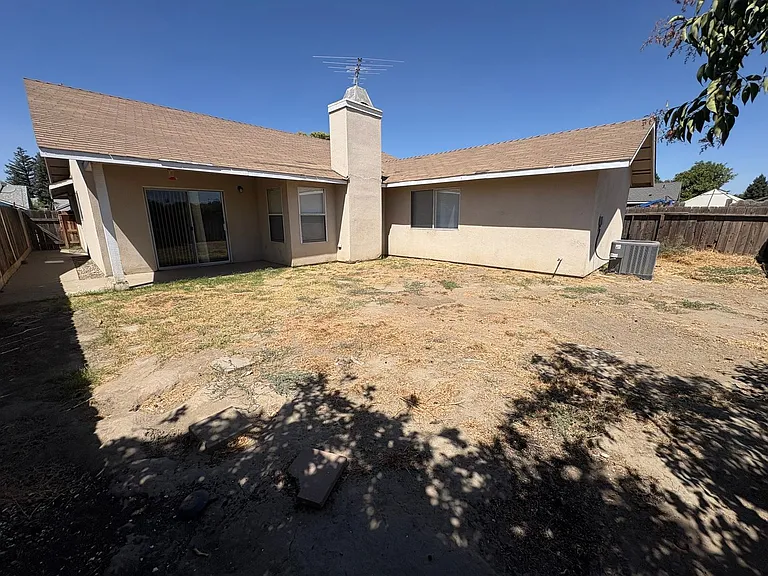 1257 W Olema Cir — Photo 29