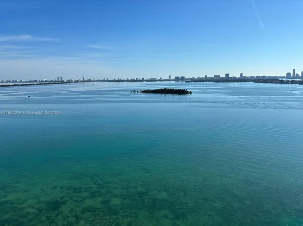 725 NE 22nd St APT 17D, Miami, FL 33137