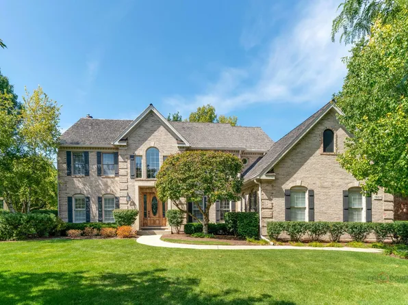 1607 Mulberry Dr, Libertyville, IL 60048