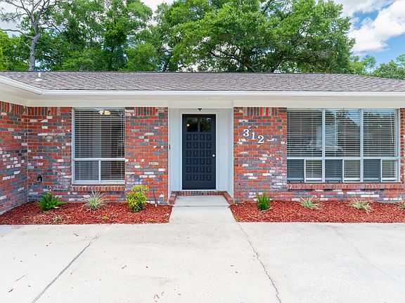 2nd image of 312 Saint Andrews Dr