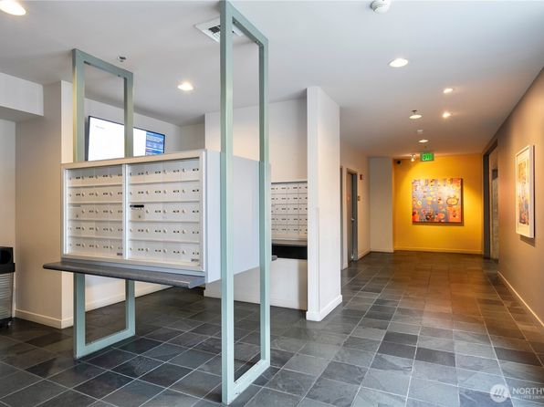 2717 Western Avenue #636, Seattle, WA 98121