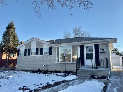 25664 Huron St, Roseville, MI, 48066